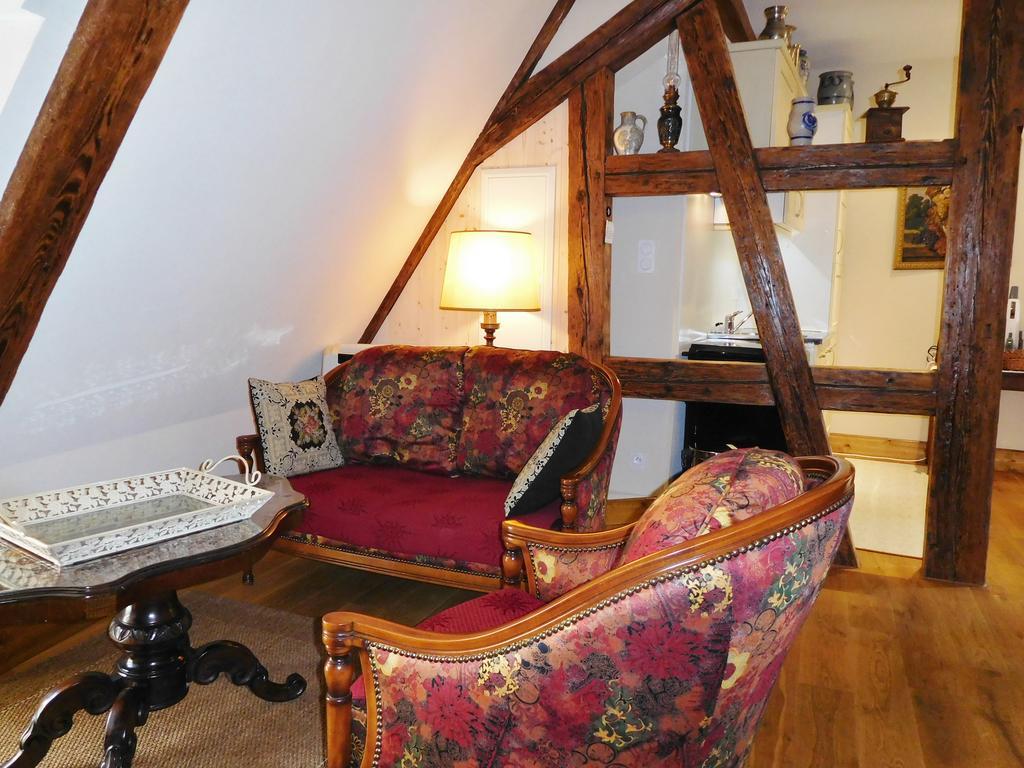 Gites Les Bains Рикевир Экстерьер фото